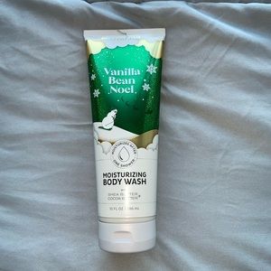 NEW Bath and Body Works Vanilla Bean Noel Body Wash